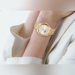 Montres Prestige X Invicta Women's Watch 33.5mm Open Heart Gold MPW-0014 NIB